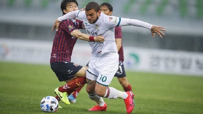 Soi Kèo Bóng Đá Suwon FC vs Ulsan, 17h30 ngày 5/7