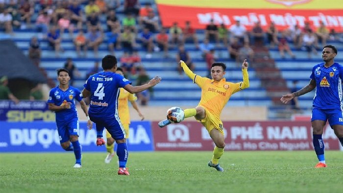 Soi Kèo Bóng Đá Nam Định vs Quảng Nam, 18h00 ngày 23/9