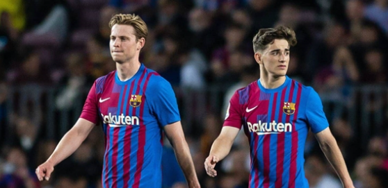 Barca nhận tin dữ về mặt lực lượng trước trận với Napoli - Ảnh 2